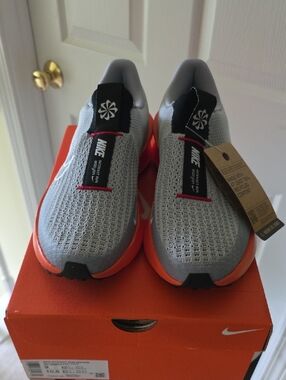 Nike Unisex Interact Run Easyon Wolf Gray/ Safety Orange